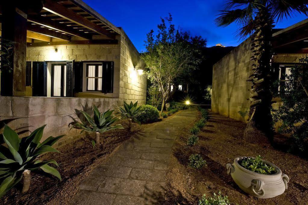 فافينانا Miramare Residence المظهر الخارجي الصورة